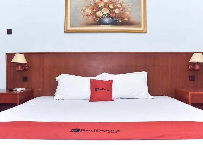 Reddoorz Near Kampung Warna Warni Hotel Malang
